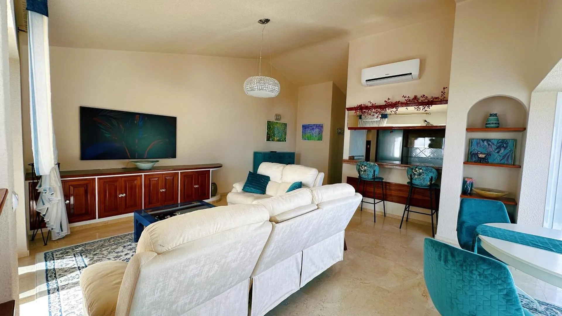 2 Bedrooms Bungalow With Amazing View And Private Jacuzzi Costa Adeje  Vakantiehuis