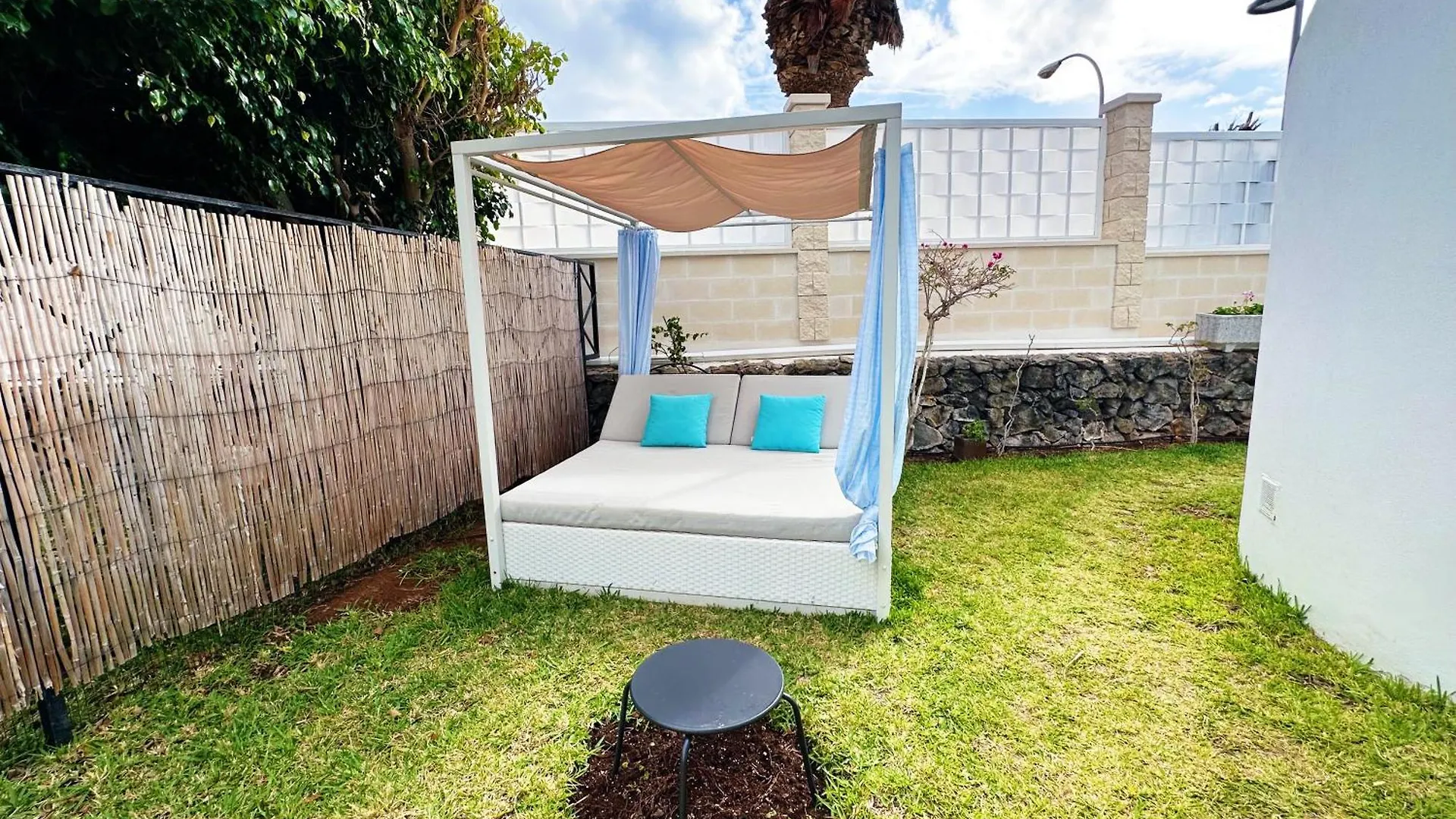 Holiday home 2 Bedrooms Bungalow With Amazing View And Private Jacuzzi Costa Adeje
