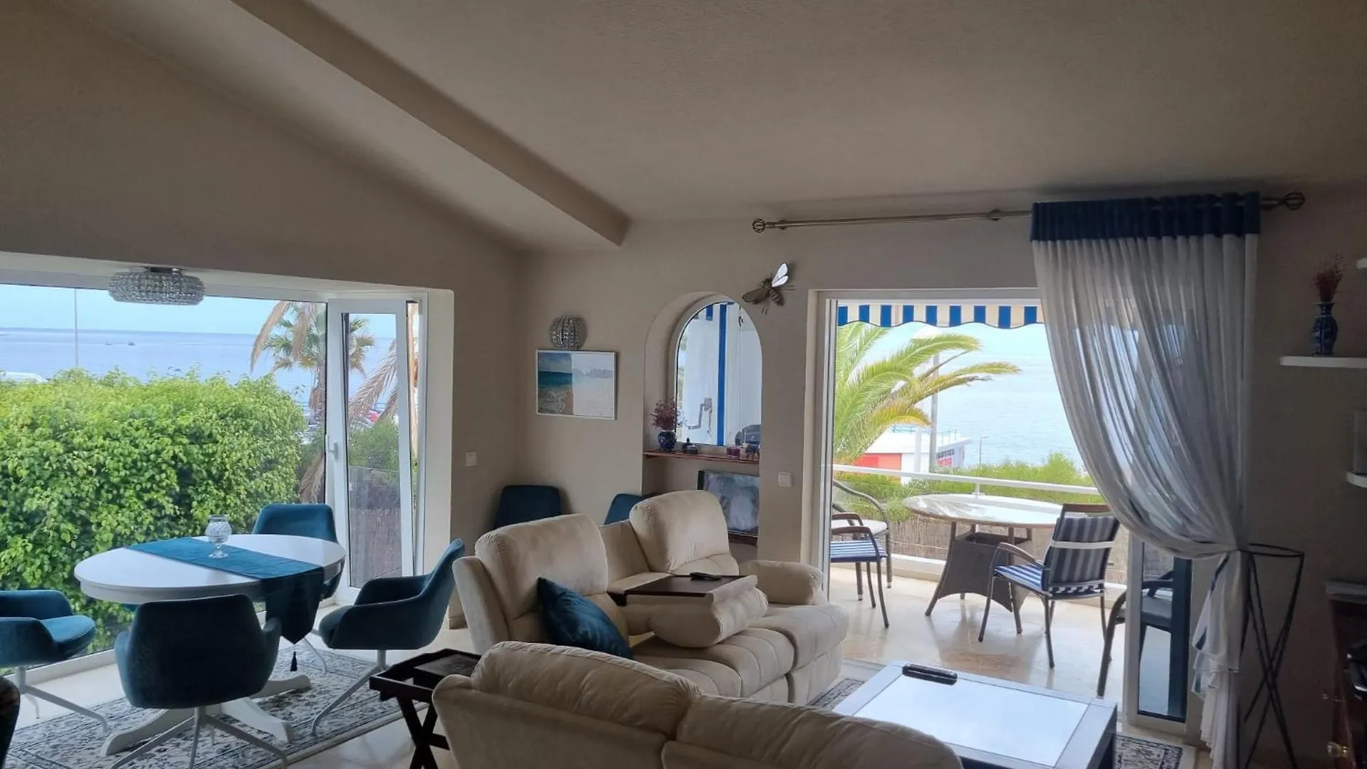 2 Bedrooms Bungalow With Amazing View And Private Jacuzzi Costa Adeje  Holiday home