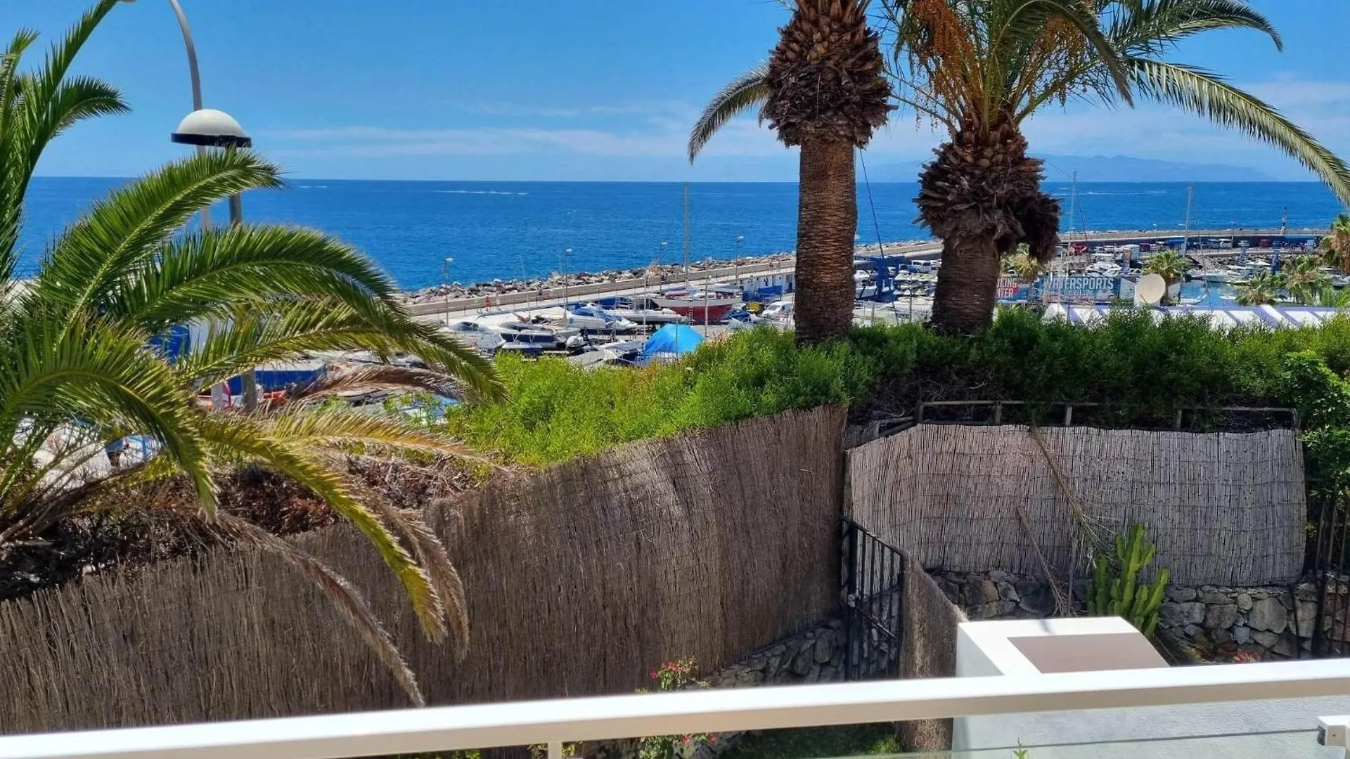 2 Bedrooms Bungalow With Amazing View And Private Jacuzzi Costa Adeje  Holiday home