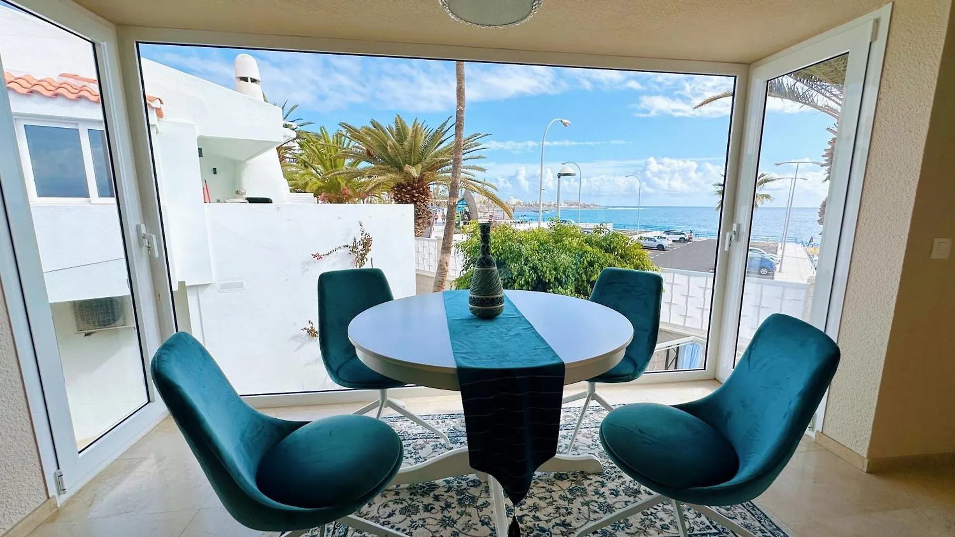 Holiday home 2 Bedrooms Bungalow With Amazing View And Private Jacuzzi Costa Adeje